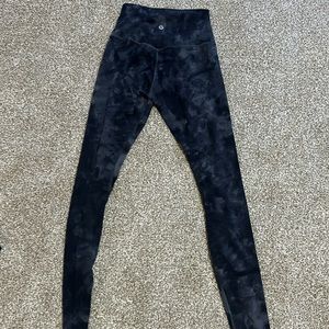 Lululemon size 4, align marble pants